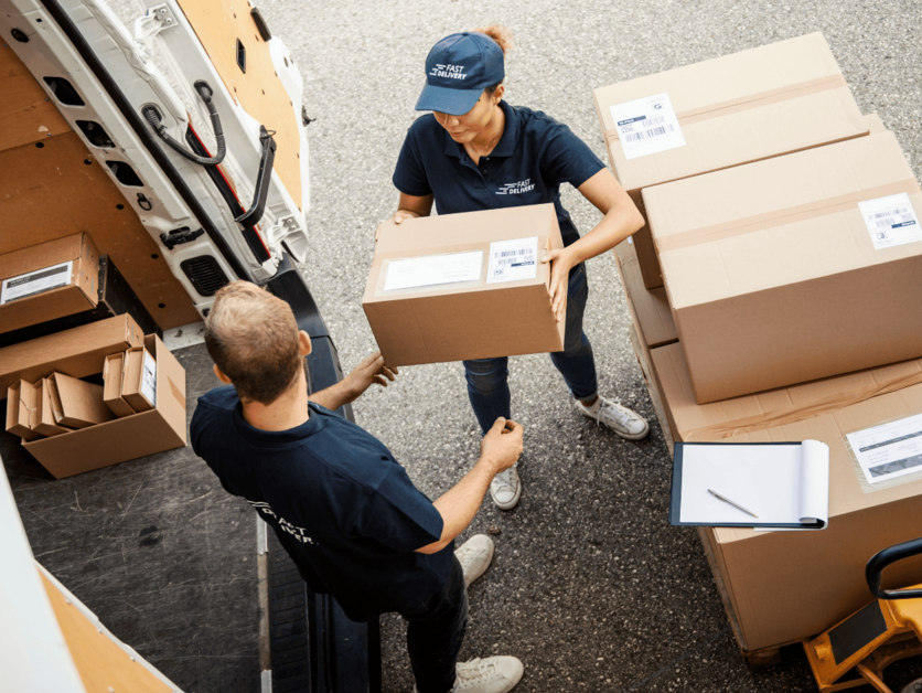 cheapest courier service