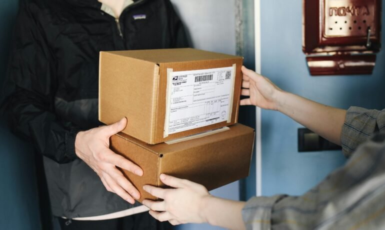 Courier Service Partner
