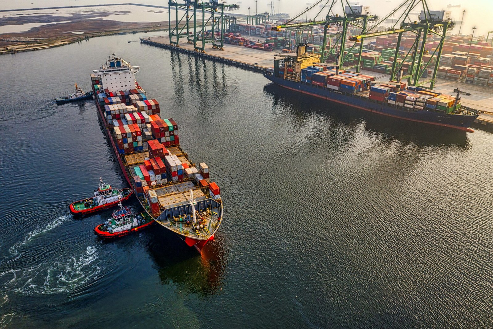 b2b & b2c logistics