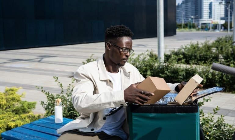 Courier Services for Small Businesses