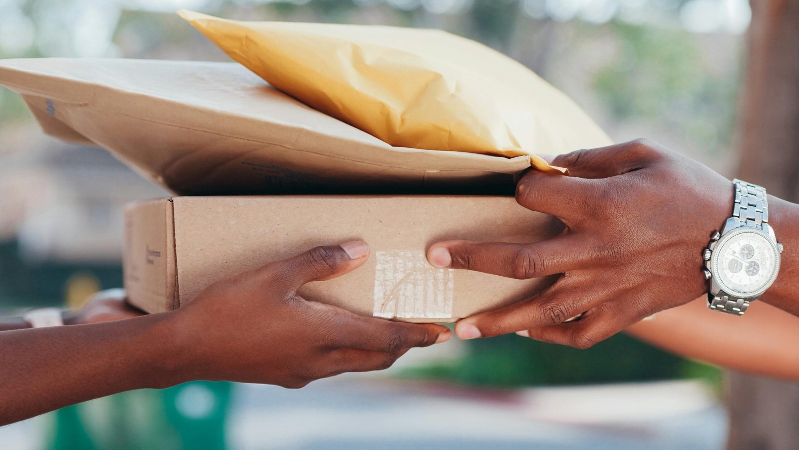 DX Parcel Tracking