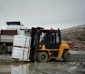 Materials Delivered by Same Day Construction Couriers