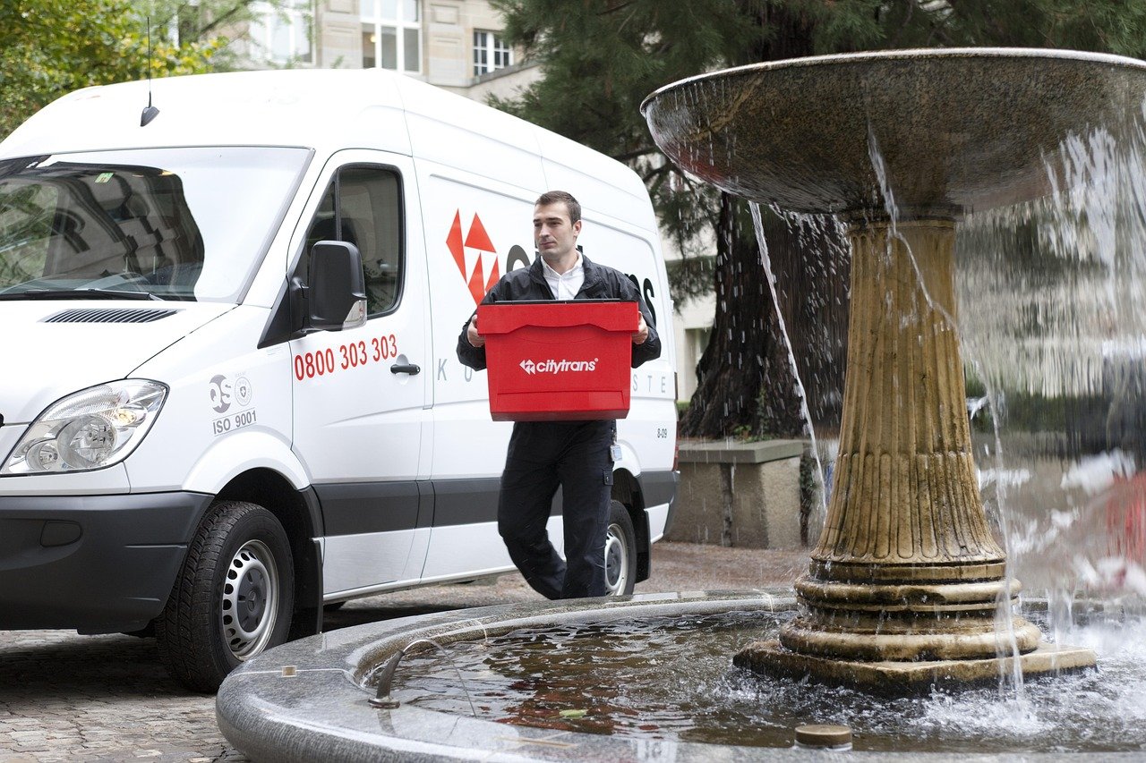 Luton Courier Services
