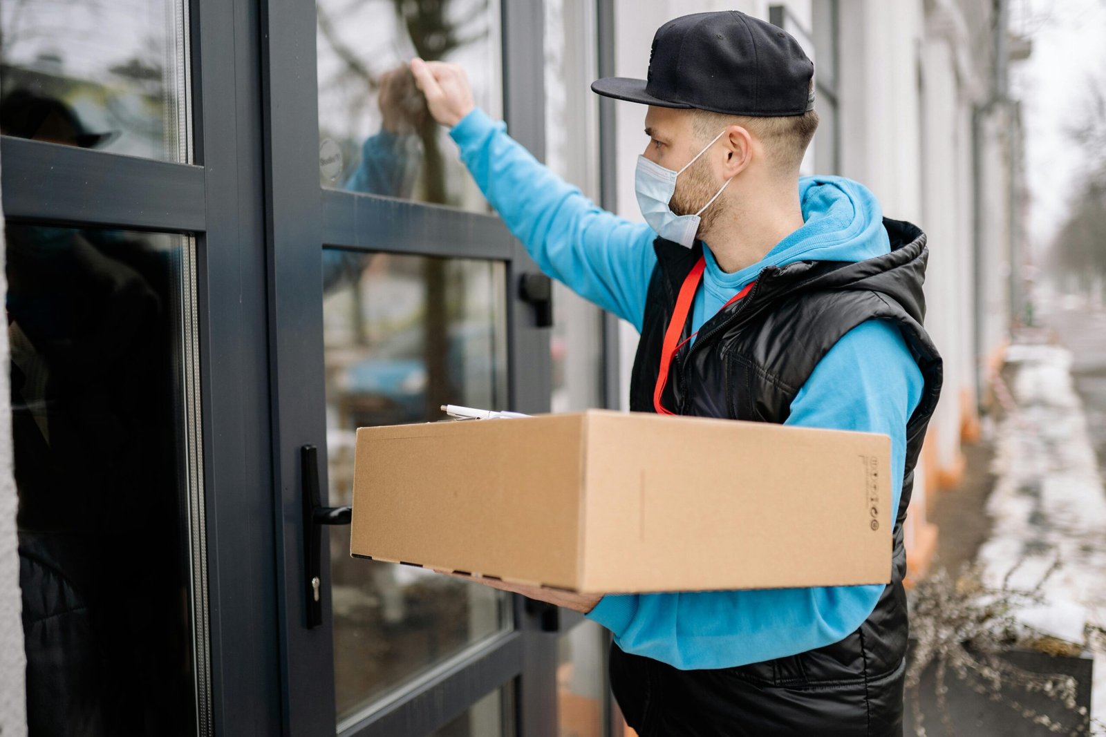courier services in London