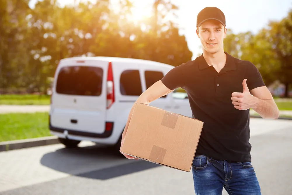 courier service in manchester